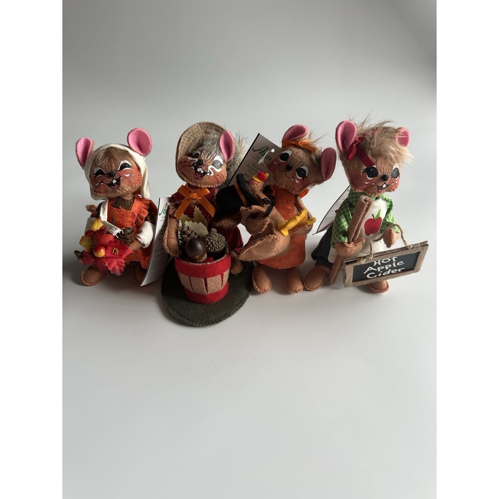 4 PC Lot Annalee Doll Figures Mouse Chipmunk Fall Thanksgiving Pilgrim Cider NEW